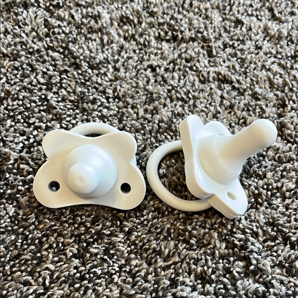 Brand new set of 2 baby pacifiers - Dr. Brown
